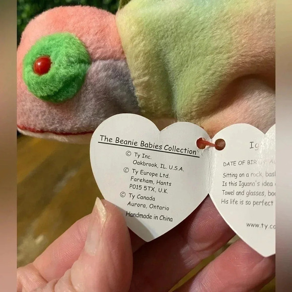 RARE Ty Beanie Baby - Iggy the Iguana with Tie Dye Fabric & Tag Errors - Picture 5 of 11